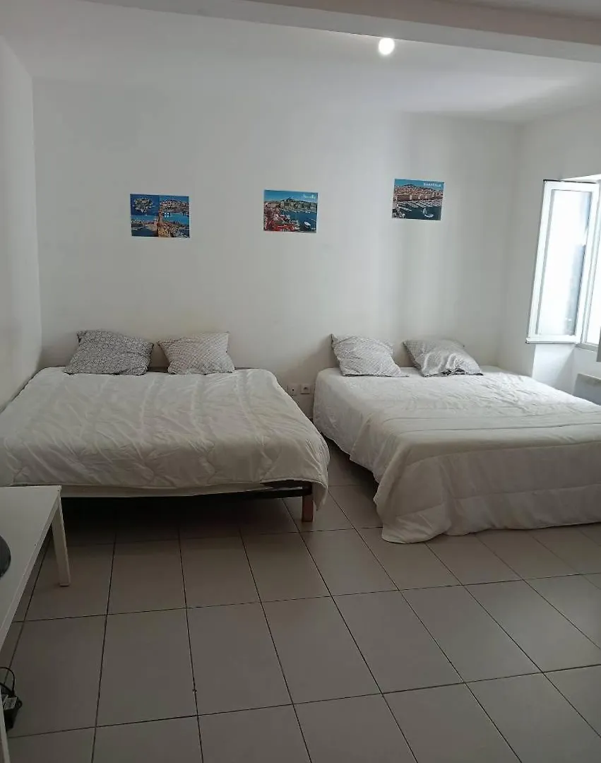 Apartamento T1 Vieux Port Opera Marsella Francia